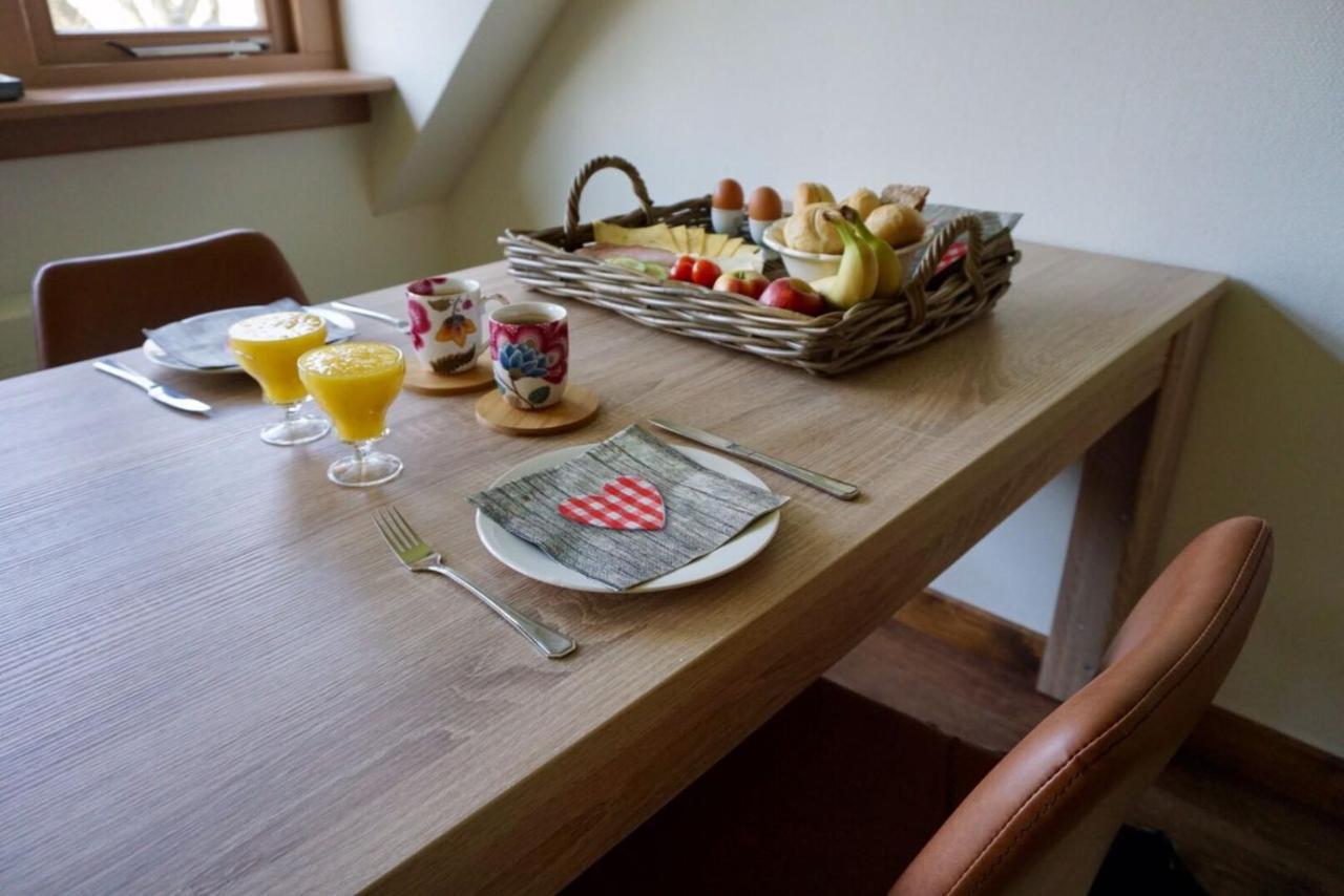 B & B De Gouwe Plek Hoogwoud Exteriör bild